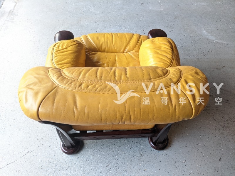 250719074817_sofa 6.jpg